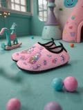 Lekkie buty do wody na gumowej podeszwie - różowy - SINSAY - small1