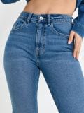 Farmerke sa srednjim strukom - plava - SINSAY - small4