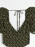 Wiskozowa bluzka z bufkami z motywem cytryny - czarny - SINSAY - small8