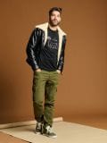 Μπλούζα comfort fit - μαυρο - SINSAY - small4
