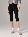 Capri teksad - must - SINSAY - small4