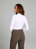 Crop top z dolgimi rokavi - bela - SINSAY - small3