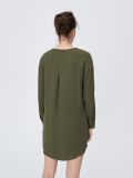 Koszulowa sukienka z kieszeniami - khaki - SINSAY - small4
