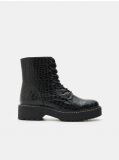 Ghete din imitație de piele de crocodil - negru - SINSAY - small1