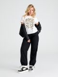 Μπλουζάκι με animal print - κρεμ - SINSAY - small3
