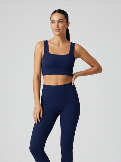 Спортивний топ