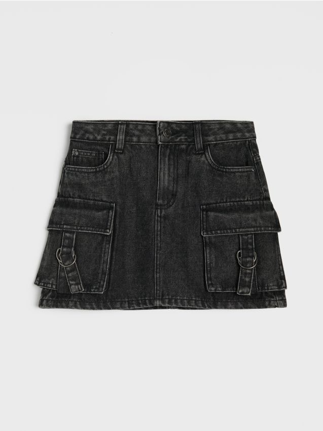 Sinsay - Fustă mini cargo din denim cu efect prespălat - negru