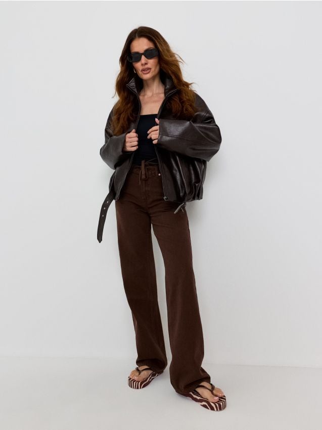 Sinsay - Jeansy straight wide leg z wysokim stanem - brązowy
