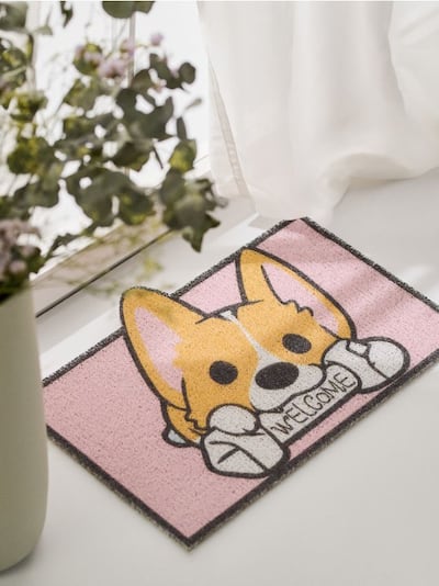 Gumena prostirka sa motivom psa