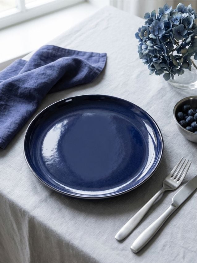 Sinsay - Farfurie ceramică plată, de culoare uni - bleumarin