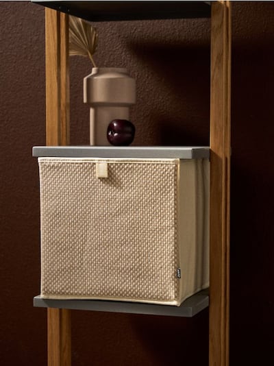 Кошик для зберігання з плетеним фронтом