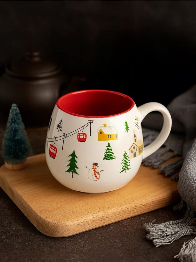 Sinsay - Cană de iarnă din ceramică de piatră cu motiv de schi - alb
