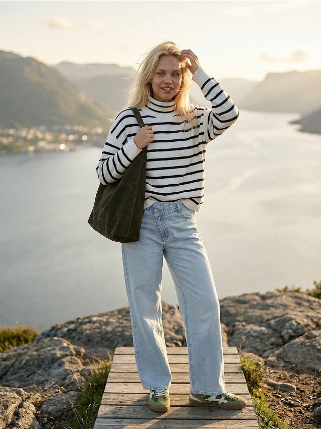 Sinsay - Golf w paski - biały