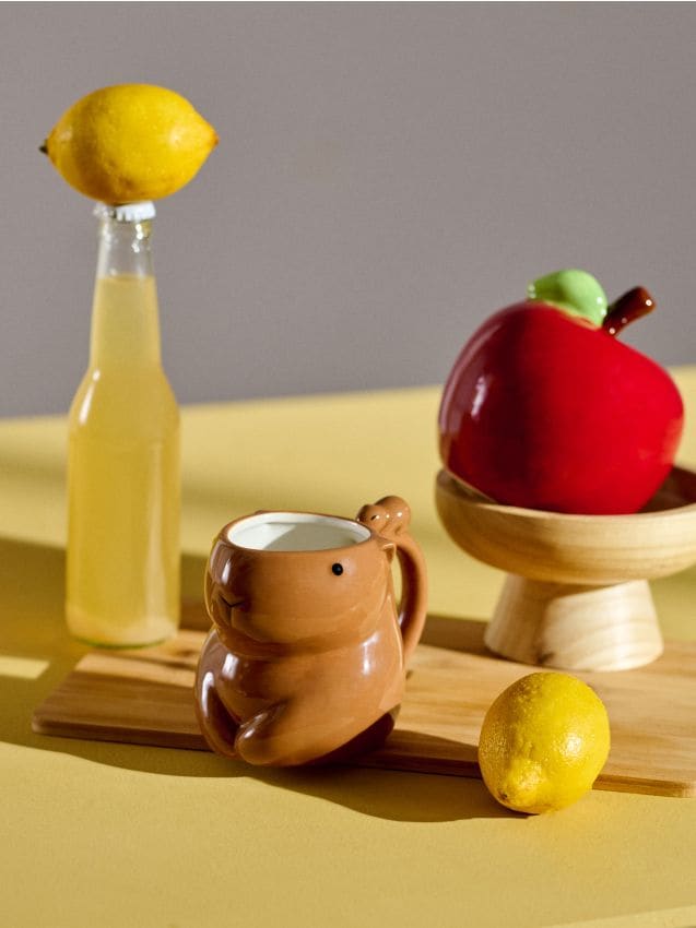 Sinsay - Cană în formă de capibara - maro