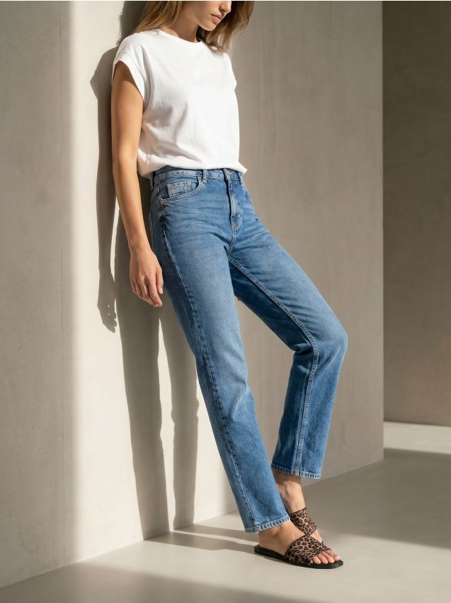 Sinsay - Blugi Comfort Straight Cu Efect Spălare - bleumarin