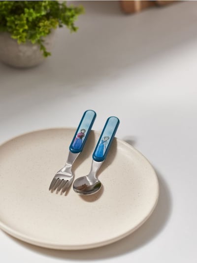 Söögiriistade komplekt laste