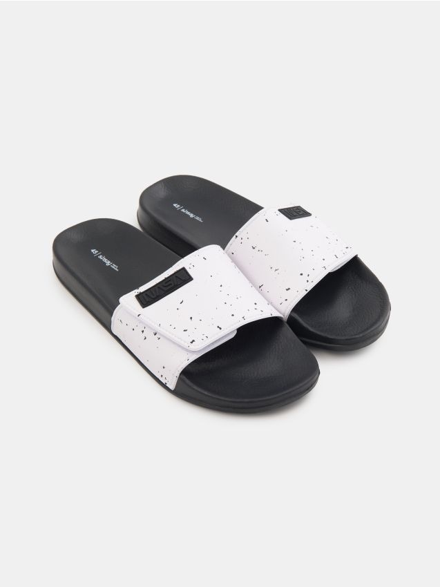 Sinsay - Papuci cu închidere cu arici NASA - alb