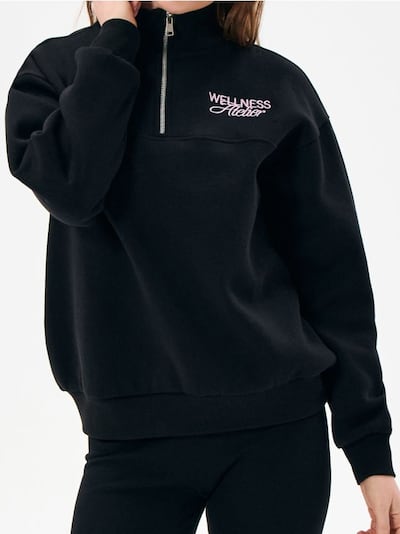 Hoodie mit gesticktem Schriftzug