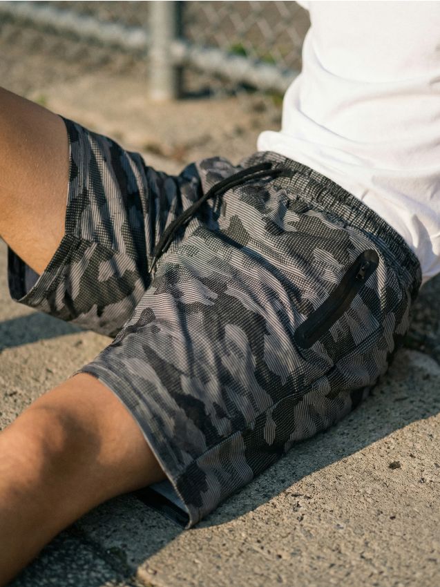 Sinsay - Bawełniane szorty ze wzorem moro - wielobarwny