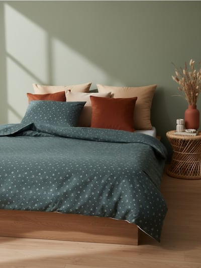 Komplet posteljine sa cvetnim dezenom