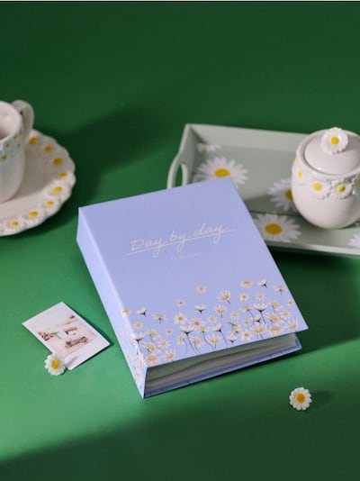 Άλμπουμ φωτογραφιών με μοτίβο μαργαρίτες