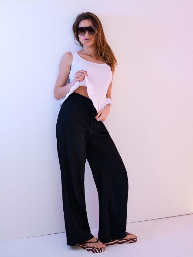 Sinsay - Spodnie wide leg z wiskozą i domieszką lnu - czarny