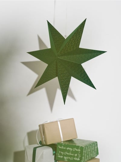 Karácsonyi dekoráció csillag formájában