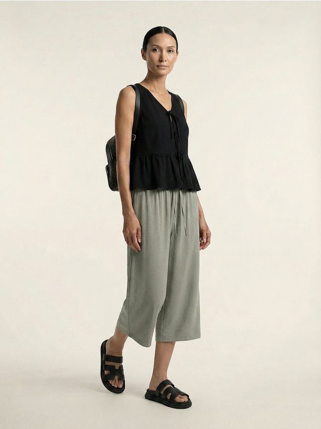 Sinsay - Pantaloni culotte cu buzunare - verde-închis