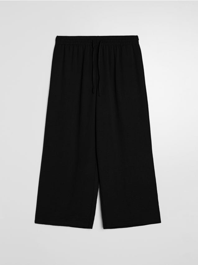 Sinsay - Pantaloni culotte cu buzunare - negru