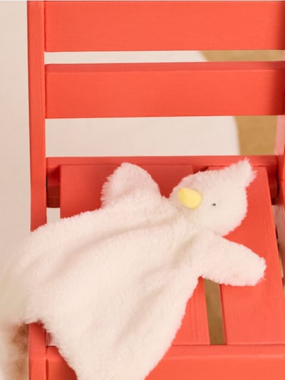 Plüss játék csörgővel