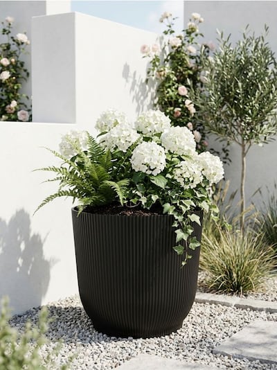 Rýhovaný květináč
