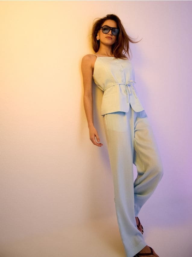 Sinsay - Spodnie wide leg z wiskozą - błękitny