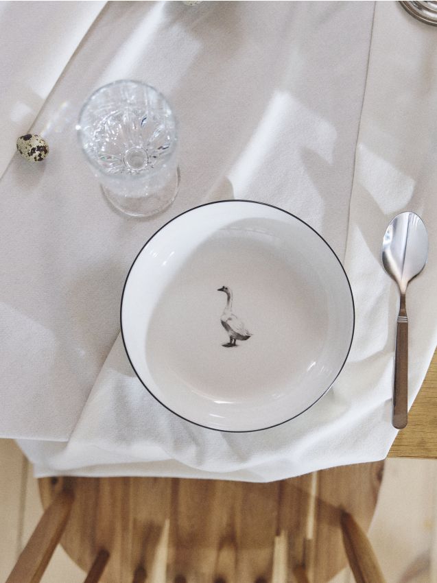 Sinsay - Set de 2 farfurii ceramice cu motiv de gâscă - negru