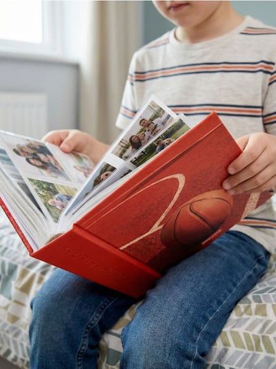 Korvpallimotiiviga fotoalbum