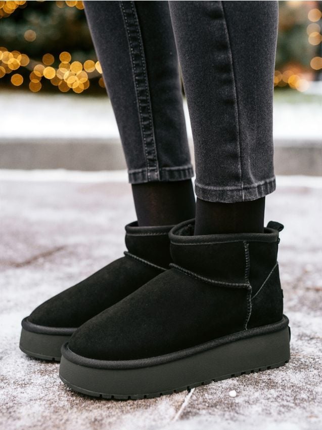 Sinsay - Snehule z prírodnej kože s vlnenou podšívkou - čierna