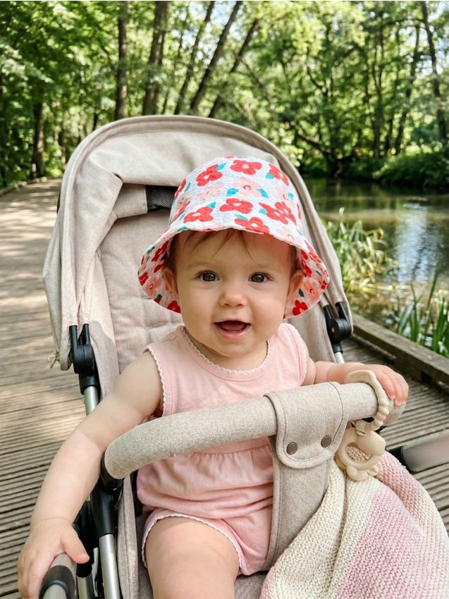 Sinsay - Bucket hat din bumbac cu motiv floral - multicolor