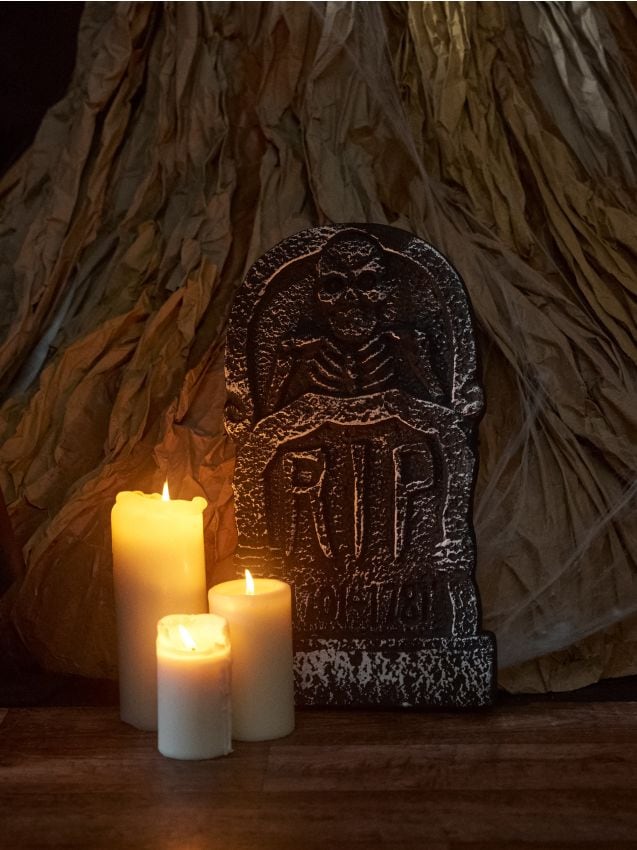 Sinsay - Halloweenska dekorácia - tmavosivá