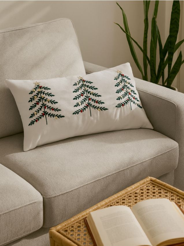 Sinsay - Dekoračný vankúš s vianočným motívom - biela