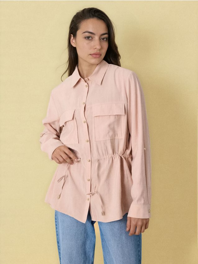 Sinsay - Koszula z kieszeniami cargo i wiązaniem w talii - beżowy