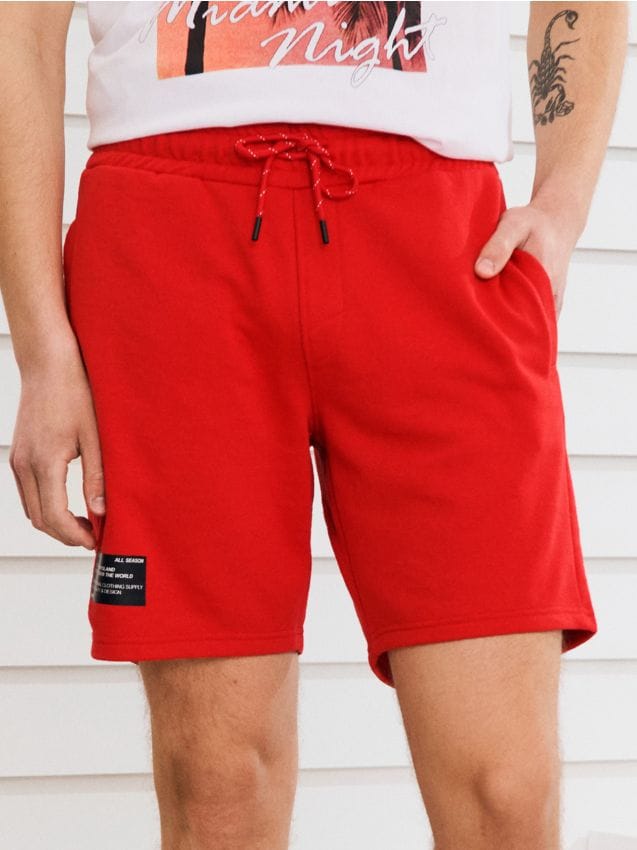 Sinsay - Pantaloni scurți - roșu