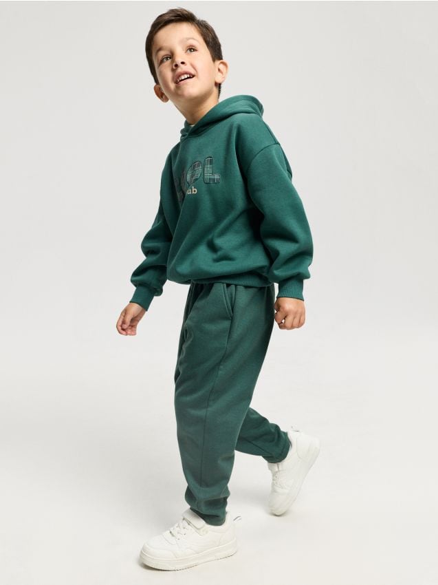 Sinsay - Pantaloni de trening carrot fit - green spruce