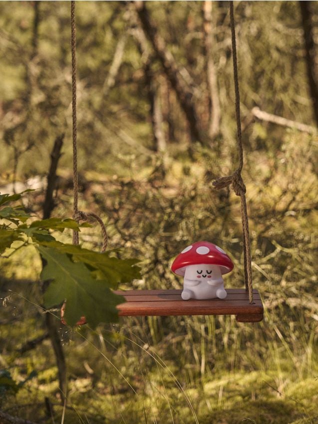 Sinsay - Lampa v tvare huby - červená