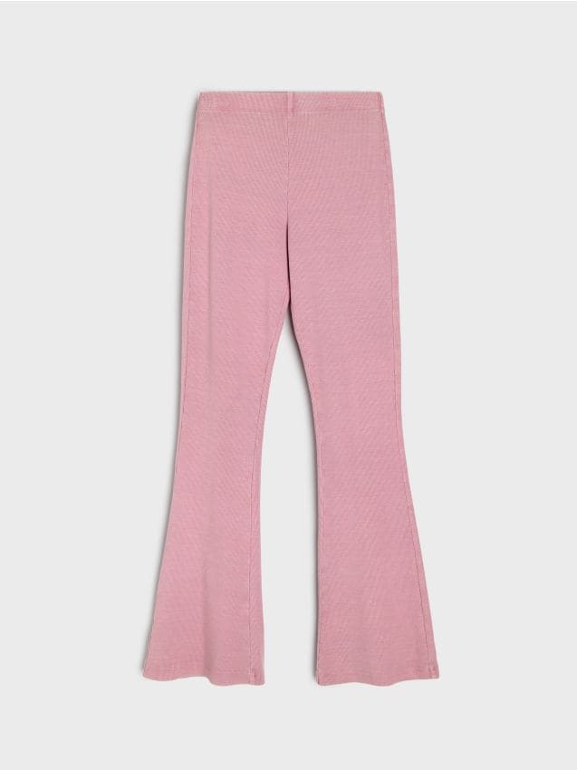 Sinsay - Prążkowane spodnie flare - różowy