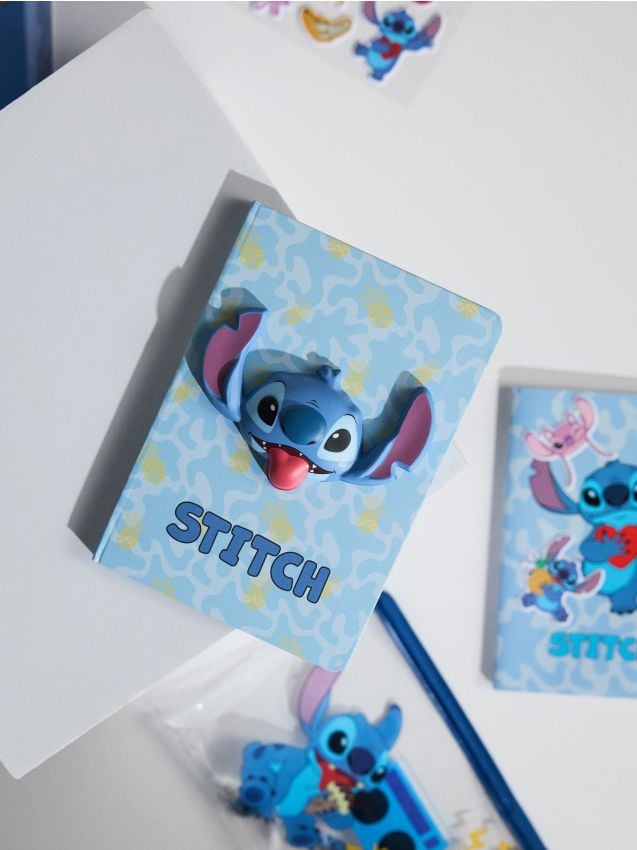 Sinsay - Caiet cu copertă 3D Stitch - light blue
