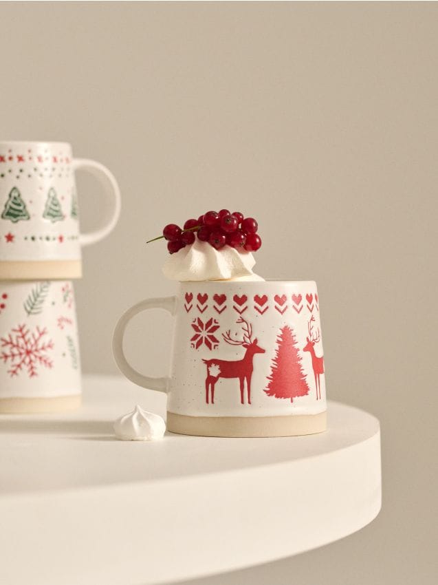 Sinsay - Hrnček so sviatočným motívom - červená