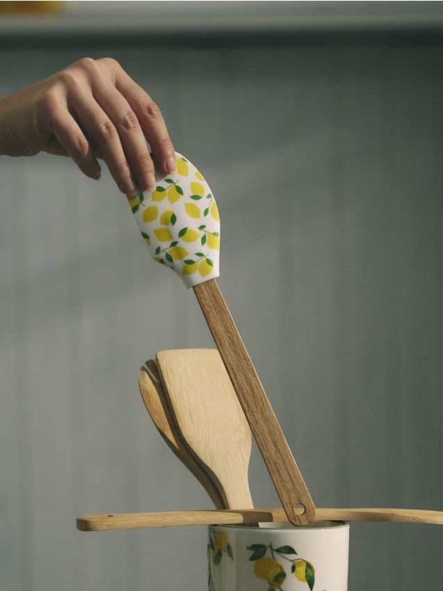 Sinsay - Spatulă cu motiv de lămâi - galben