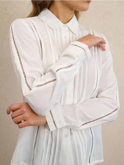 Regular fit viskoza košulja s ažurnim umetcima