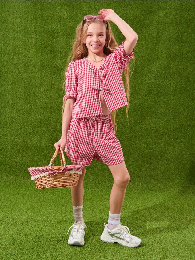 Sinsay - Set: Bluză și Pantaloni Scurți - multicolor