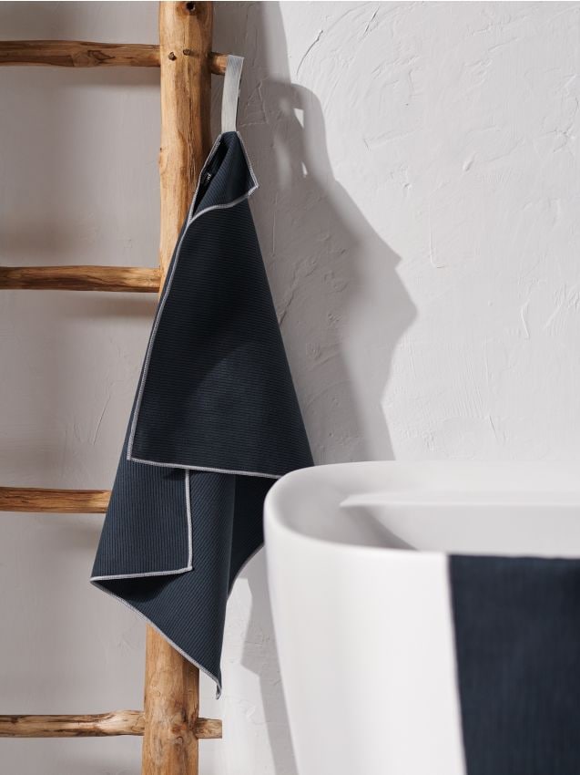 Sinsay - Prosop cu uscare rapidă - negru