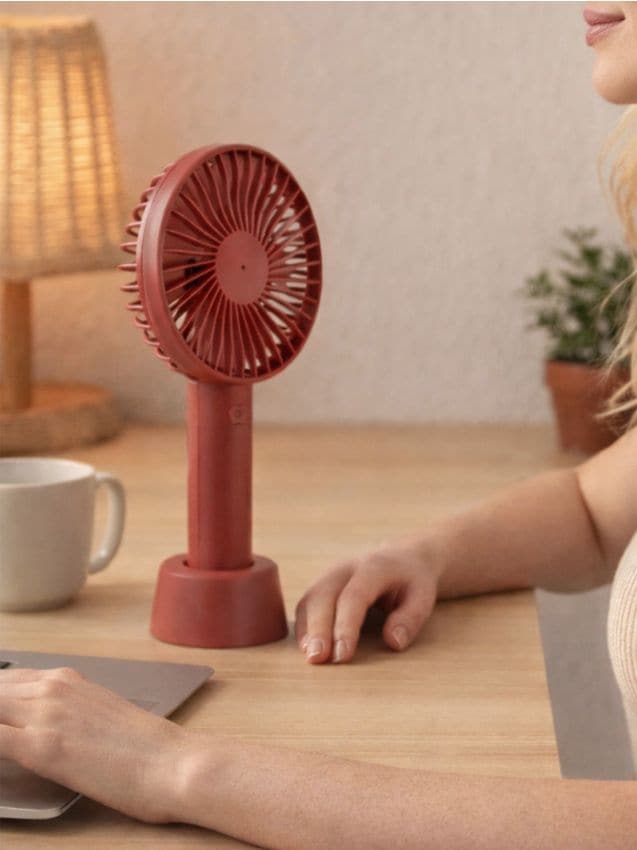 Sinsay - Ventilator portabil fără fir cu bază - roșu